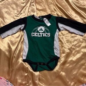 NBA Boston Celtics Infant Long Sleeve Bodysuit size 12 months